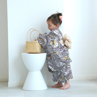 【ニコアンティーク kids 高級変わり織 子供浴衣3点セット（ゆかた・帯・下駄）女の子 チューリップモザイク マスタード】 キッズ浴衣 国産生地 国内染色 （6510280901）