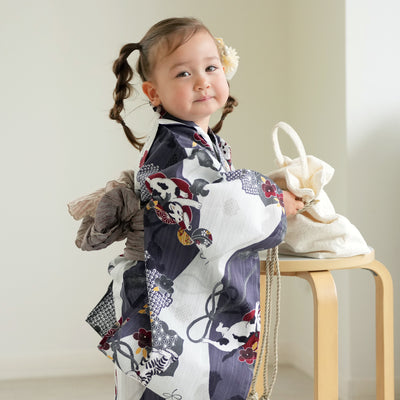【ニコアンティーク kids 高級変わり織 子供浴衣3点セット（ゆかた・帯・下駄）女の子 染め分け灰紫に大正浪漫ねこ】 キッズ浴衣 国産生地 国内染色 （6510281401）