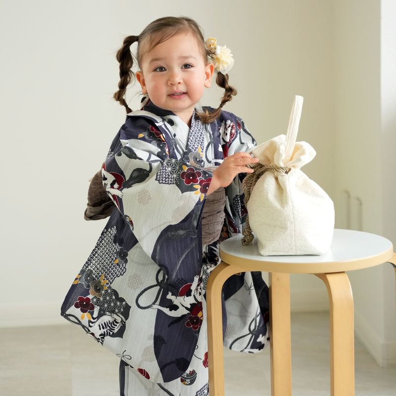 【ニコアンティーク kids 高級変わり織 子供浴衣3点セット（ゆかた・帯・下駄）女の子 染め分け灰紫に大正浪漫ねこ】 キッズ浴衣 国産生地 国内染色 （6510281401）