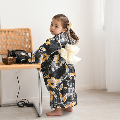 【ニコアンティーク kids 高級変わり織 子供浴衣3点セット（ゆかた・帯・下駄）女の子 かすれアネモネ ブラック×マスタード】 キッズ浴衣 国産生地 国内染色 （6510282001）