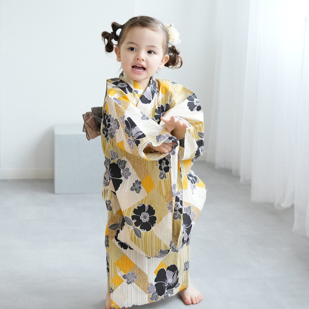 未使用　浴衣 単品　希少　フィンレイソン　アンヌッカ レトロ 花模様　イエロー 清原株式会社 :: ANNUKKA