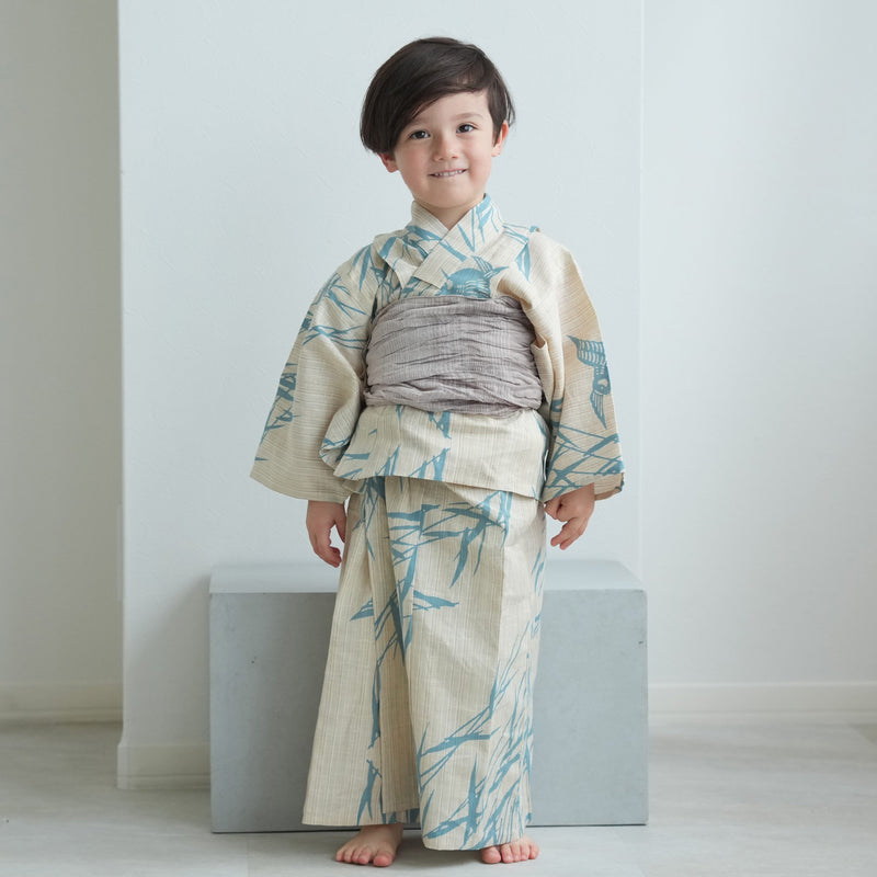 【utatane×注染工房 kids 日本製小幅生地使用 子供浴衣3点セット（ゆかた・帯・下駄） 男の子  先染めベージュにミントつばめ 】 国産 （6562190401）