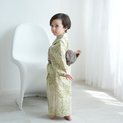【utatane×注染工房 kids 日本製小幅生地使用 子供浴衣3点セット（ゆかた・帯・下駄） 男の子  先染めベージュにはじける抹茶】 国産 （6562190901）