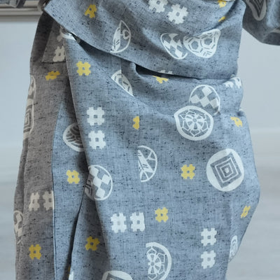 【utatane×注染工房 kids 日本製小幅生地使用 子供浴衣3点セット（ゆかた・帯・下駄） 男の子  グレーに井桁】 国産 （6562191001）