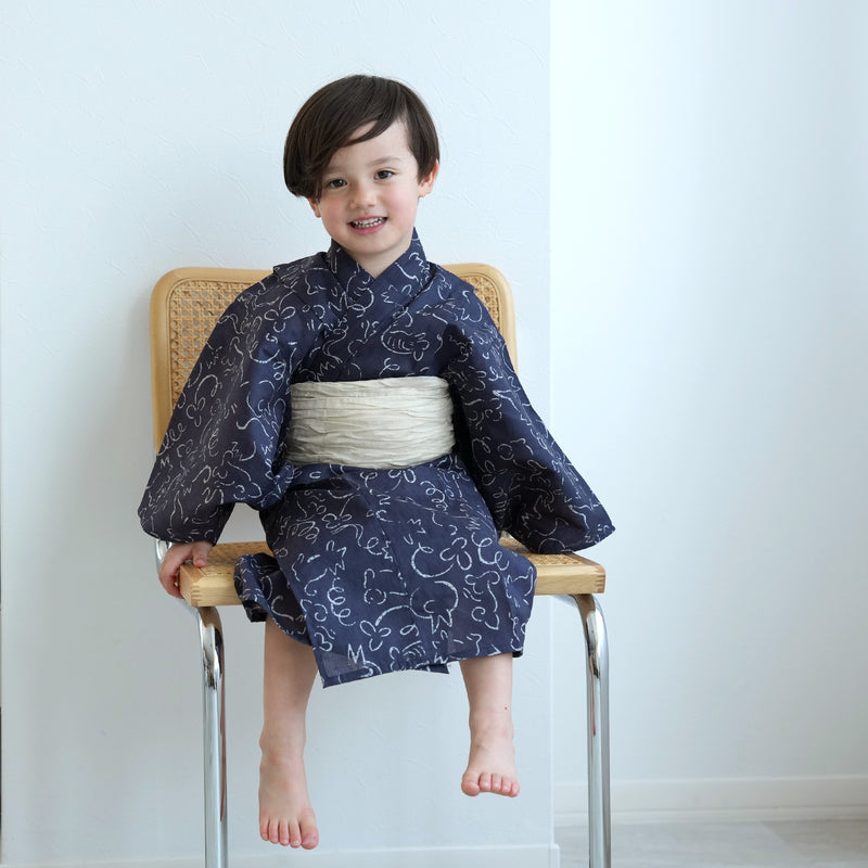 【ニコアンティーク kids 高級変わり織 子供浴衣3点セット（ゆかた・帯・下駄）男の子 紺地に干支】 キッズ浴衣 国産生地 国内染色 （6562271101）