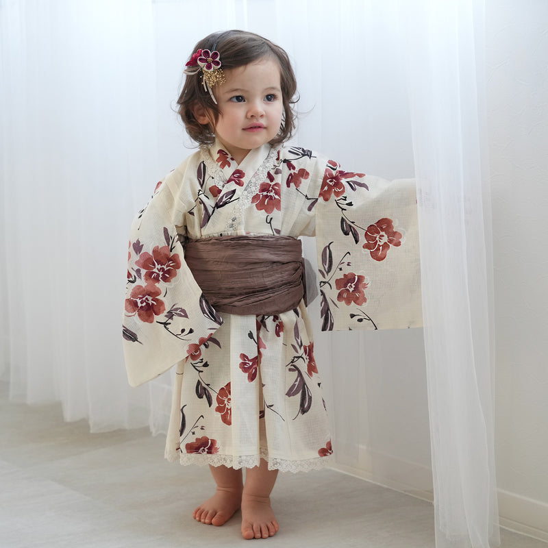 【ひよこ商店  高級変わり織 子供浴衣ドレス2点セット バニラクリームに色づく花】レース付き 浴衣ワンピース/兵児帯 女の子 120-130cm（6600240301）