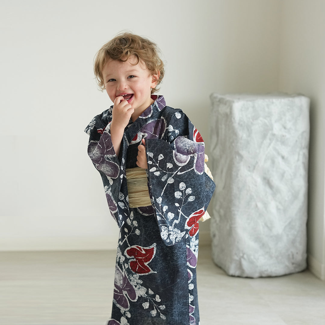 utatane 子供ワンピース浴衣 2点セット（浴衣・帯）濃紺系 】高級