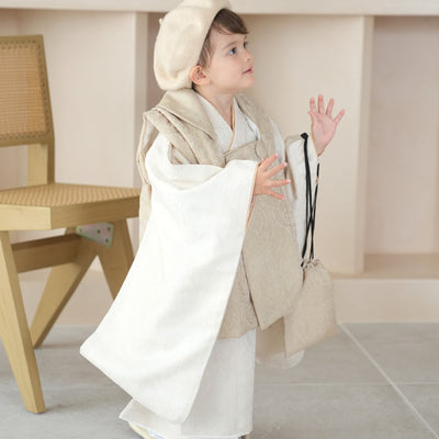 七五三 3歳 男の子 utatane 被布セット 子供 kids 三つ身 お祝い着 販売 ジャガードペイズリー ベージュ×オフホワイト（6716602200）