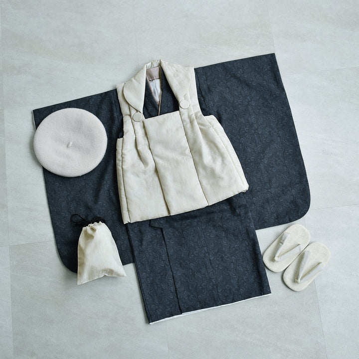 七五三着物 3歳 男の子 被布セット】販売品 象牙色ジャガード×藍鉄