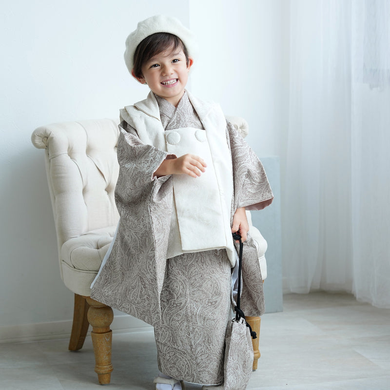 【七五三着物 3歳 男の子 被布セット】販売品 子供  三つ身 お祝い着  ジャガードペイズリー オフホワイト×ベージュ（6716607200）