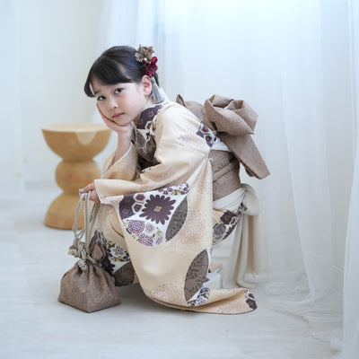七五三 7歳 女の子 ひよこ商店 着物 日本製作り帯 子供 kids 四つ身 お祝い着 ベージュ七宝（6728608300）