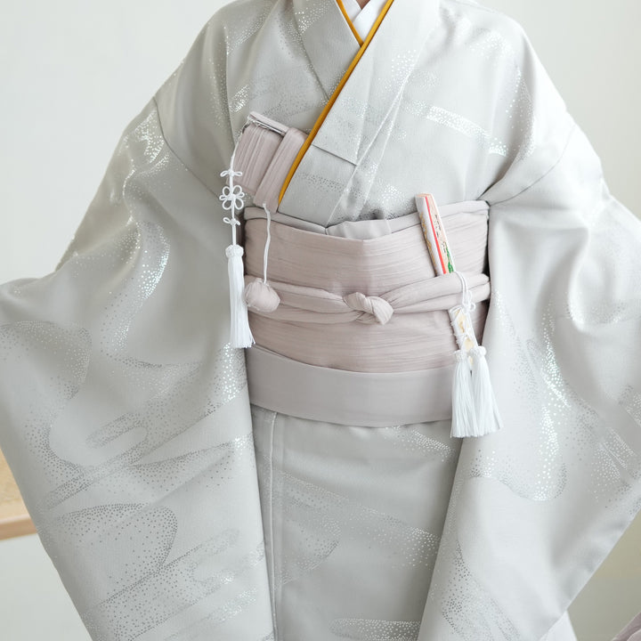 ひよこ商店　utatane 子供用着物セット 100cm 白グレー　七五三 七五三 7歳 女の子 ひよこ商店 着物 日本製作り帯 子供 kids 四つ身