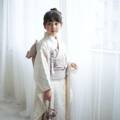 七五三 7歳 女の子 ひよこ商店 着物 日本製作り帯 子供 kids 四つ身 お祝い着 クリーム銀彩（6728609800）