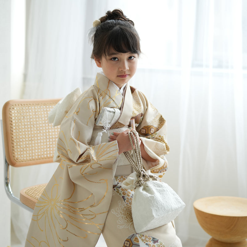 七五三 7歳 女の子 ひよこ商店 着物 日本製作り帯 子供 kids 四つ身 お祝い着 半身 ベージュ金彩×エクリュ七宝（6728610300）