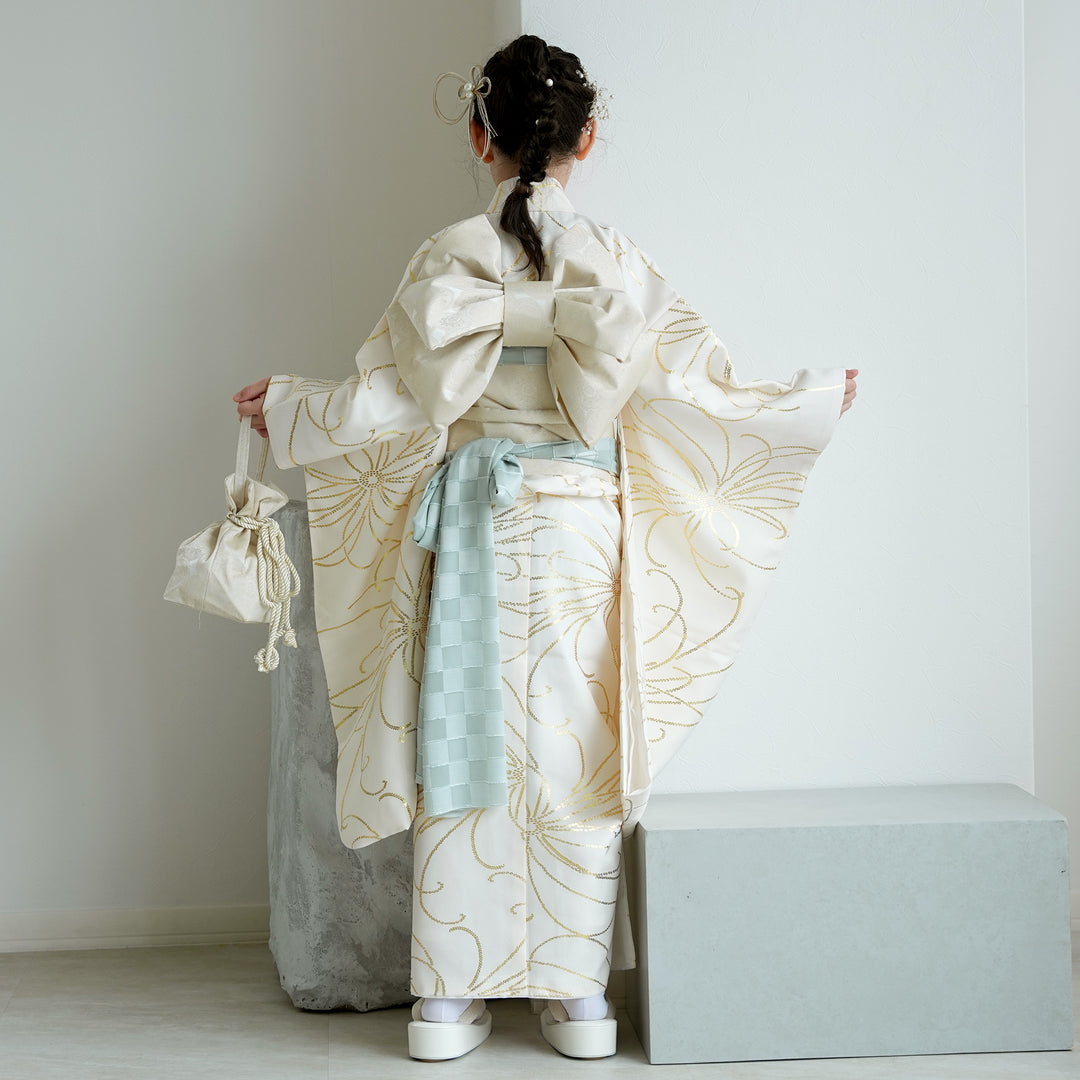 七五三着物 7歳 女の子 着物セット】販売品 四つ身 クリーム金彩・糸菊