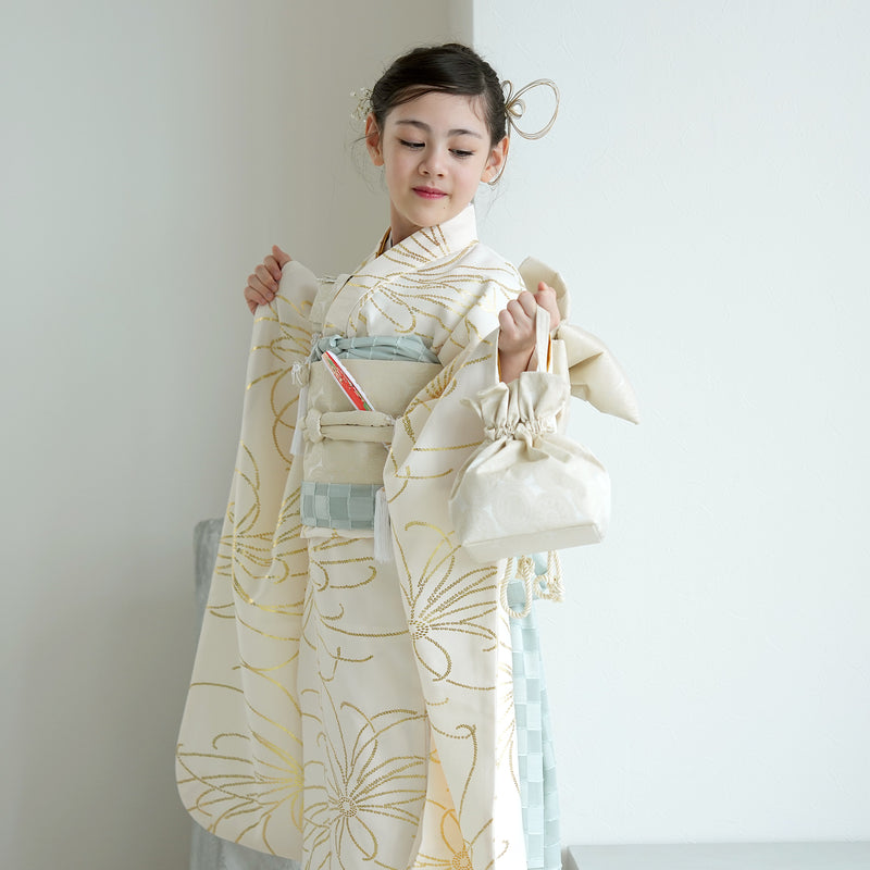 【七五三着物 7歳 女の子 着物セット】販売品 四つ身 クリーム金彩・糸菊 ひよこ商店（6728613900）