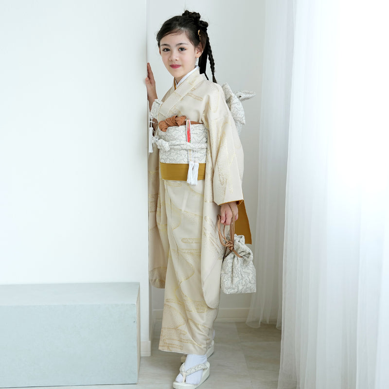 【七五三着物 7歳 女の子 着物セット】販売品 四つ身 ベージュ金彩・流水 ひよこ商店（6728614100）