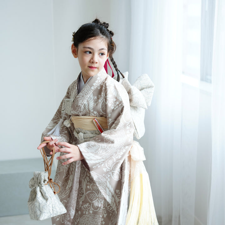 七五三着物 7歳 女の子 着物セット】販売品 四つ身 白茶鳳凰