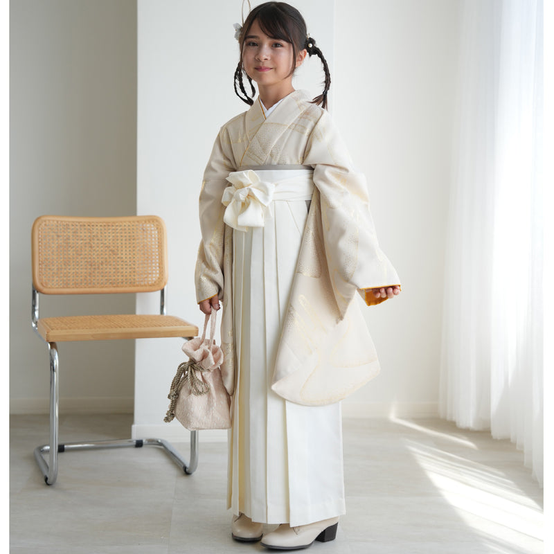 【ジュニア袴 2点セット ベージュ金彩・流水】 販売品 小学生袴   低身長さんも 袴83cm（身長138-145cm）袴87cm（身長145-152cm） 重ね衿縫い付済 ひよこ商店（6730725401）