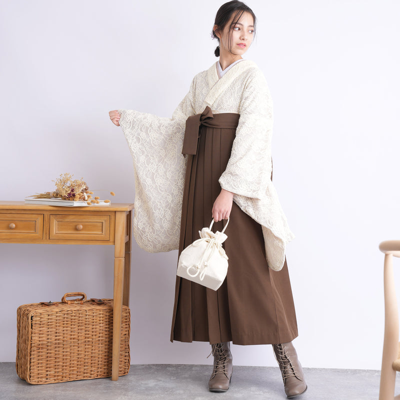 【リサイクル着物】 2尺袖着物 袴 2点セット 販売品 中古 USED レース アイボリー 袴83-87cm（身長138-152cm） 小学生 ジュニア 低身長コーデ 重ね衿縫い付済 （6732702901）【中古販売】