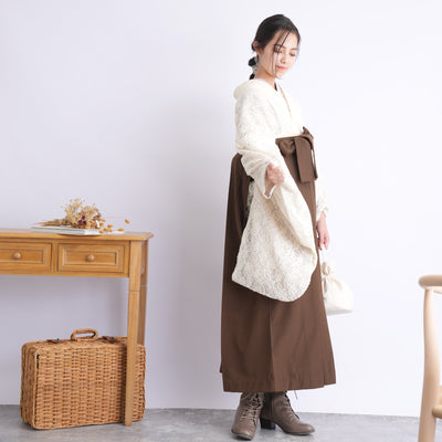 【リサイクル着物】 2尺袖着物 袴 2点セット 販売品 中古 USED レース アイボリー 袴83-87cm（身長138-152cm） 小学生 ジュニア 低身長コーデ 重ね衿縫い付済 （6732702901）【中古販売】