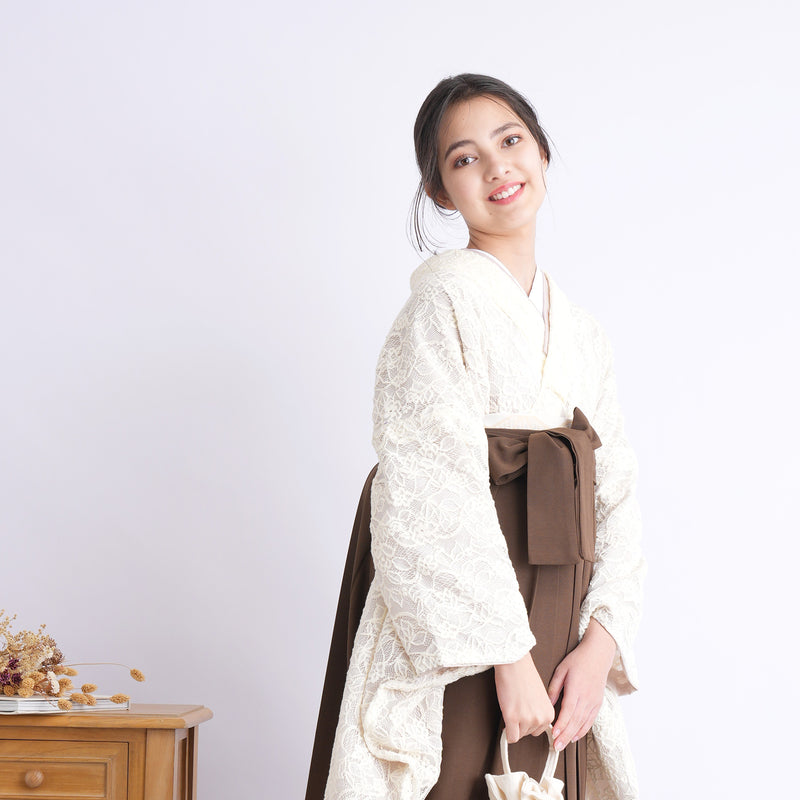 【リサイクル着物】 2尺袖着物 袴 2点セット 販売品 中古 USED レース アイボリー 袴83-87cm（身長138-152cm） 小学生 ジュニア 低身長コーデ 重ね衿縫い付済 （6732702901）【中古販売】
