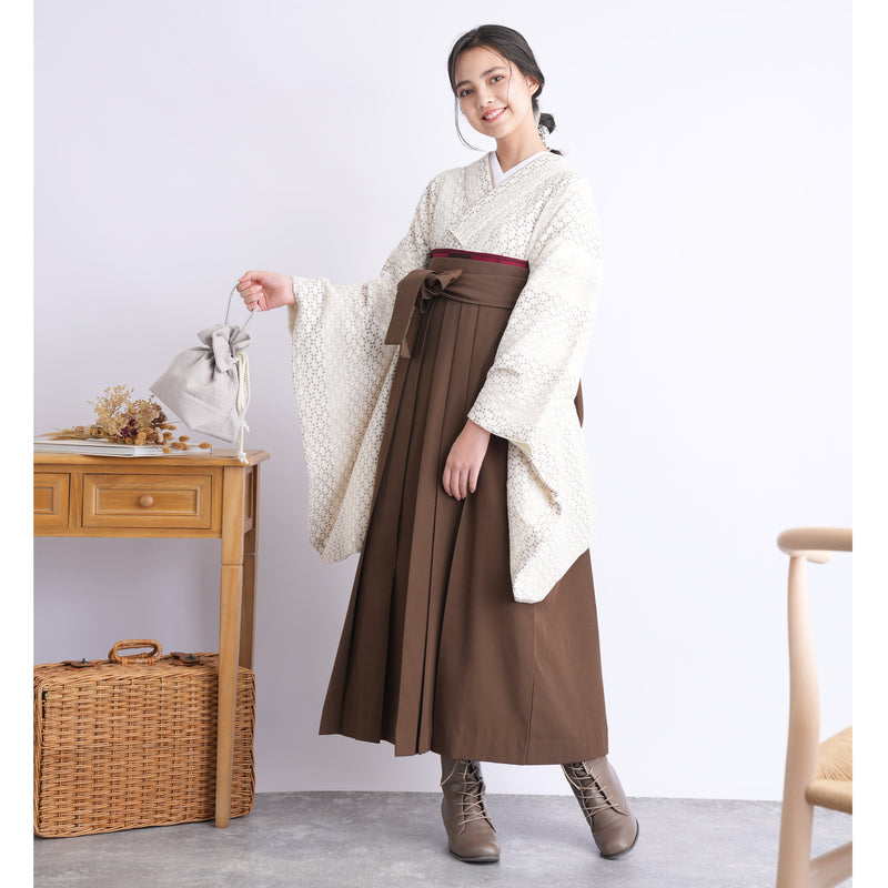 【リサイクル着物】 2尺袖着物 袴 2点セット 販売品 中古 USED レース ベージュ系 袴83-87cm（身長138-152cm） 小学生 ジュニア 低身長コーデ 重ね衿縫い付済 （6732703201）【中古販売】