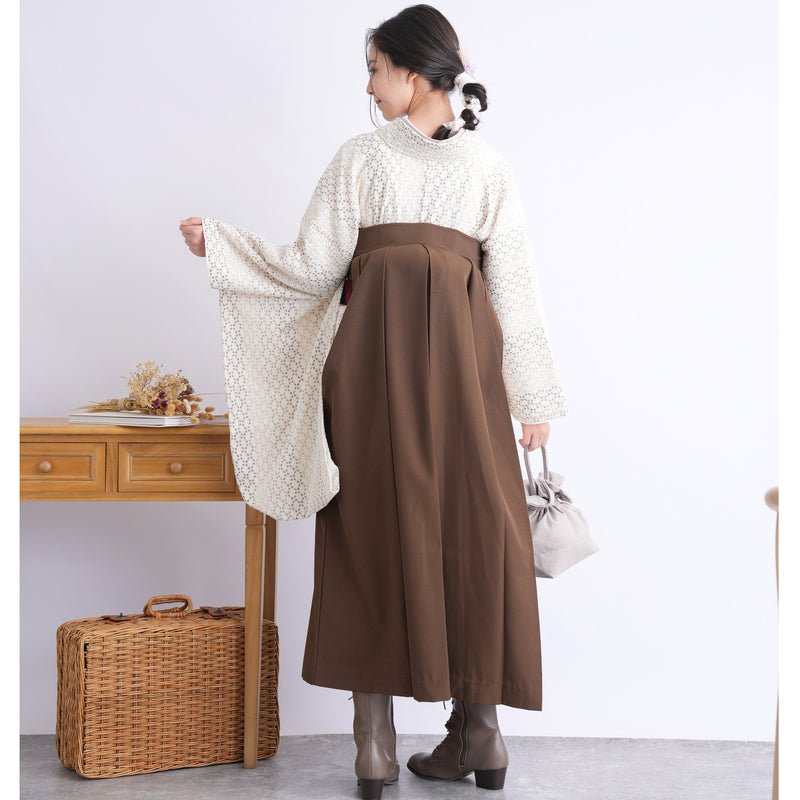 【リサイクル着物】 2尺袖着物 袴 2点セット 販売品 中古 USED レース ベージュ系 袴83-87cm（身長138-152cm） 小学生 ジュニア 低身長コーデ 重ね衿縫い付済 （6732703201）【中古販売】