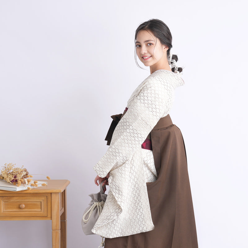 【リサイクル着物】 2尺袖着物 袴 2点セット 販売品 中古 USED レース ベージュ系 袴83-87cm（身長138-152cm） 小学生 ジュニア 低身長コーデ 重ね衿縫い付済 （6732703201）【中古販売】