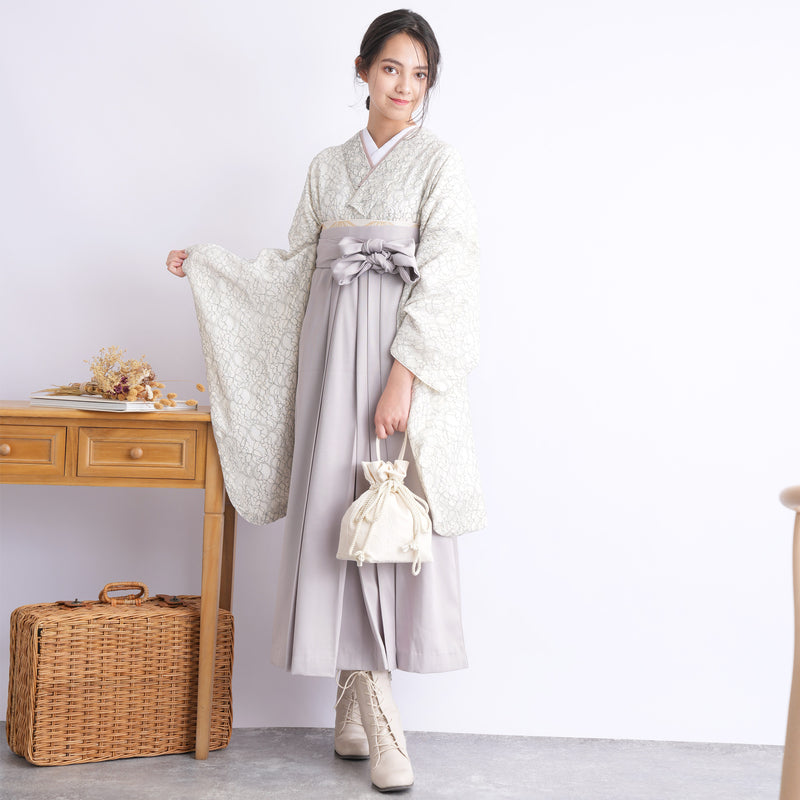 【リサイクル着物】 2尺袖着物 袴 2点セット 販売品 中古 USED レース アイボリー系 袴83-87cm（身長138-152cm） 小学生 ジュニア 低身長コーデ 重ね衿縫い付済 （6732703301）【中古販売】