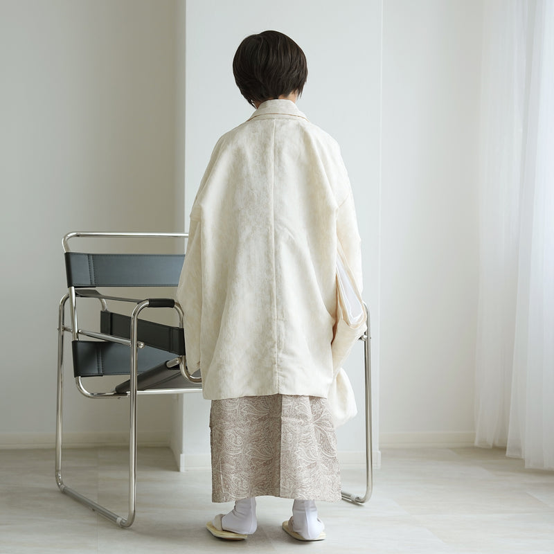 【ハーフ成人式  男の子 袴セット ジャガード・ペイズリー オフホワイト×ベージュ】販売品  10歳 1/2成人式 小学生 キッズ 138cm-150cm前後（6739600000）