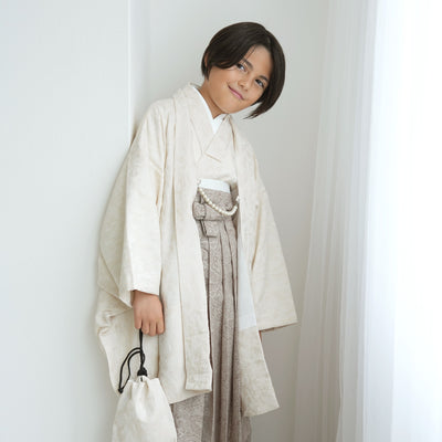 【ハーフ成人式  男の子 袴セット ジャガード・ペイズリー オフホワイト×ベージュ】販売品  10歳 1/2成人式 小学生 キッズ 138cm-150cm前後（6739600000）