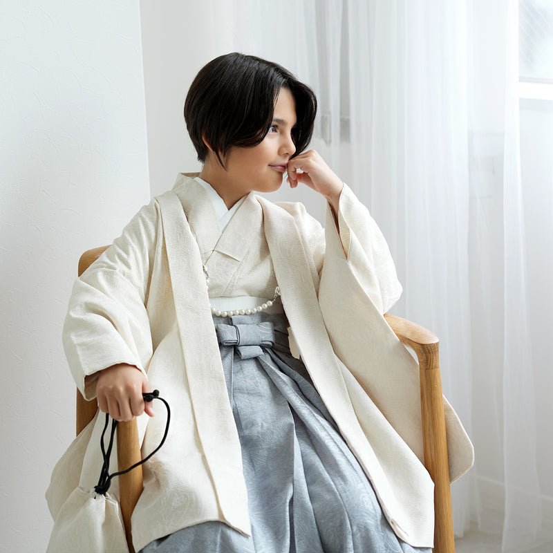 【ハーフ成人式  男の子 袴セット ジャガード・ペイズリー オフホワイト×くすみブルー】販売品  10歳 1/2成人式 小学生 キッズ 138cm-150cm前後（6739600100）