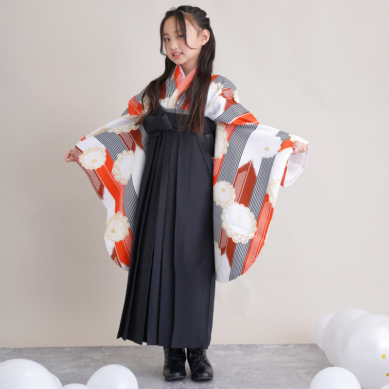 【リサイクル着物】 2尺袖着物 単品  販売品 中古 USED  袴用 短丈 菊 矢絣 ジュニア 小学生 卒業式 （6751626100）【中古販売】
