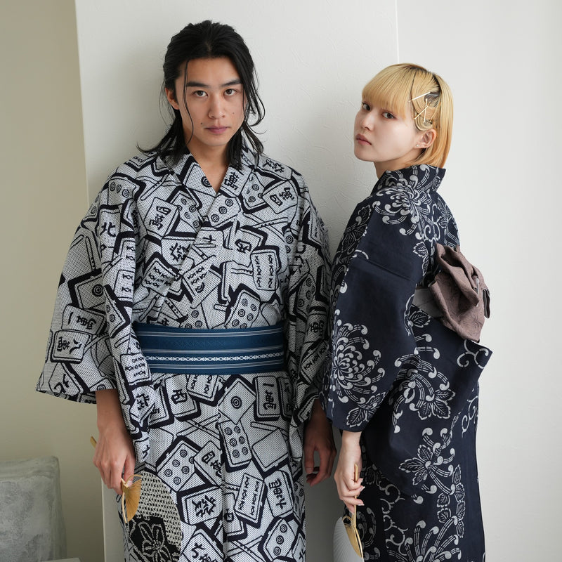 【utatane×注染工房 日本製小幅生地使用 メンズ浴衣3点セット ( ゆかた・帯・下駄 )  刺し子の麻雀牌】 奈良の職人さんの手染め キシダイキ (@daiki_kishi_) さん着用！（7361724601）