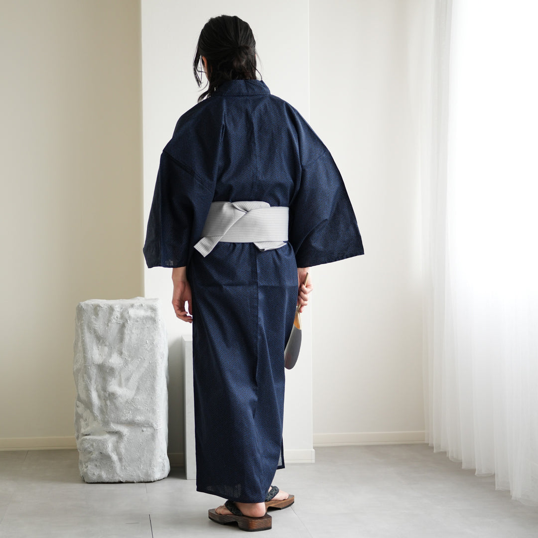 高級変わり織 メンズ浴衣3点セット ( ゆかた・帯・下駄 ) 紺に