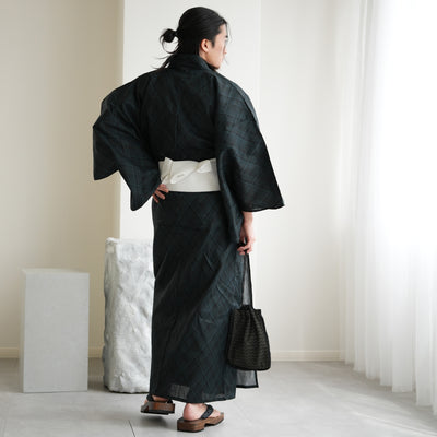 【高級変わり織 メンズ浴衣3点セット ( ゆかた・帯・下駄 )  苔緑の格子】日本製角帯  国産生地 国内染色 	 キシダイキ (@daiki_kishi_) さん着用！（7361726301）