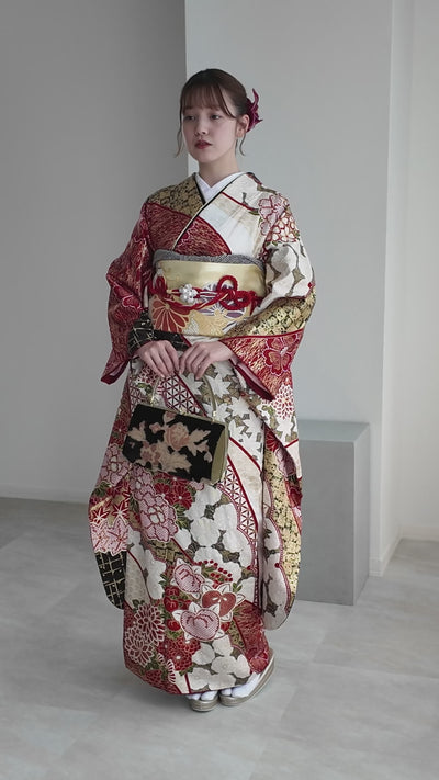 【レンタル】振袖 正絹着物+袋帯 21点セット 絵羽  特選・古典花づくし（1000626700）